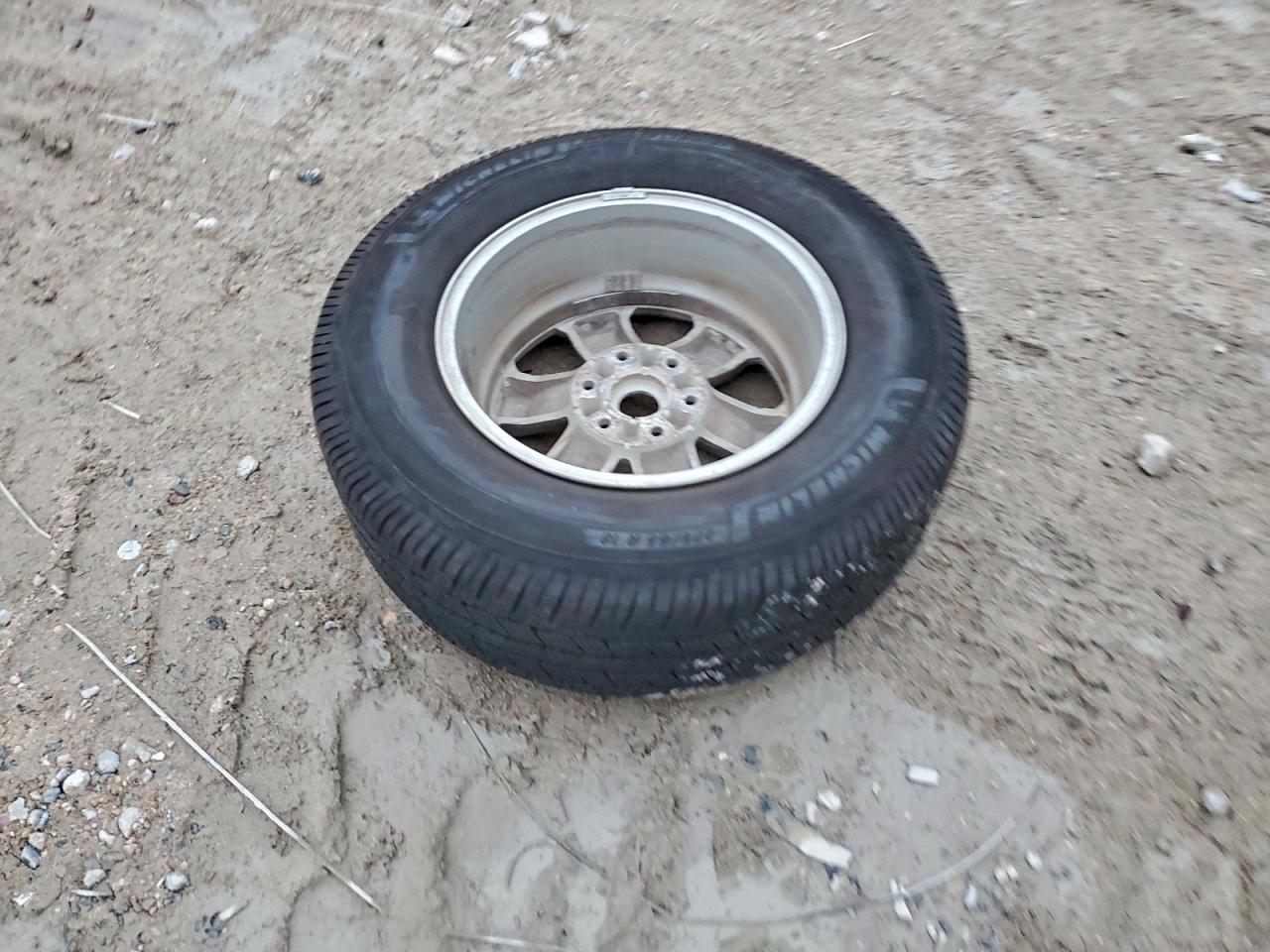 2019 Ram 1500 Laramie VIN: 1C6SRFJT1KN735903 Lot: 95426455