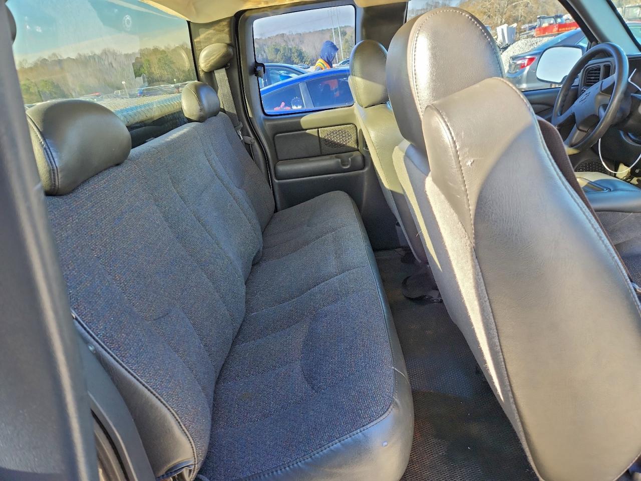 2004 Chevrolet Silverado C1500 VIN: 1GCEC19X24Z212130 Lot: 96456255