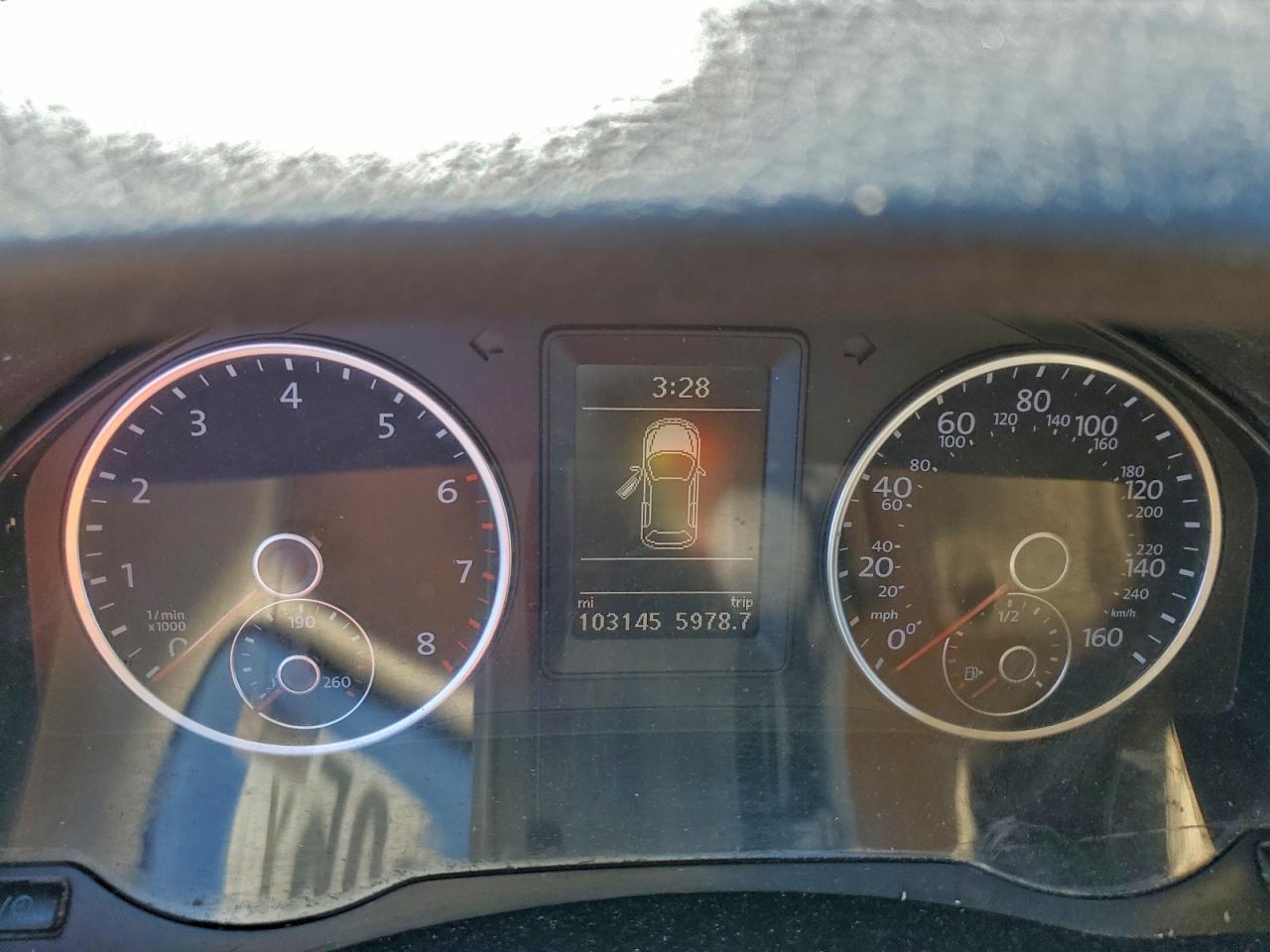 2016 Volkswagen Tiguan S VIN: WVGBV7AX7GW544724 Lot: 96378235