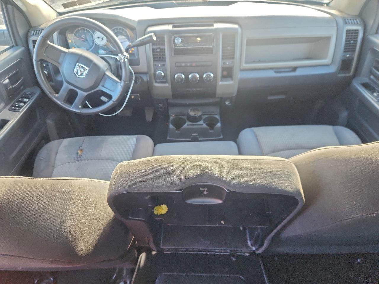 2010 Dodge Ram 1500 VIN: 1D7RV1GP5AS133821 Lot: 94171235