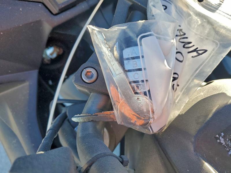 2013 KAWASAKI EX650 E  