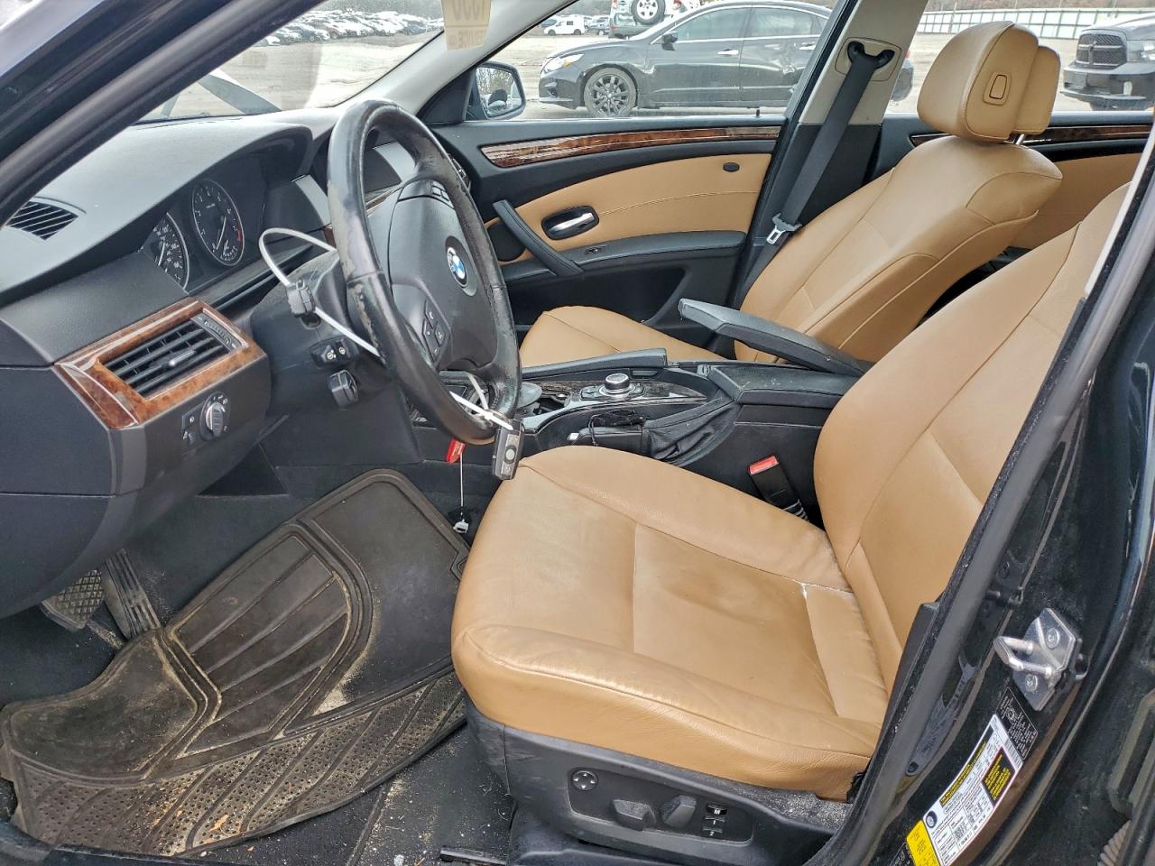 Фото: WBANV1C55AC444315