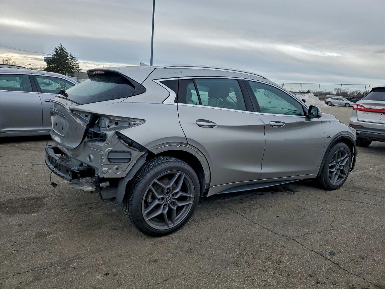 2018 Infiniti Qx30 Base VIN: SJKCH5CP8JA047653 Lot: 96446435