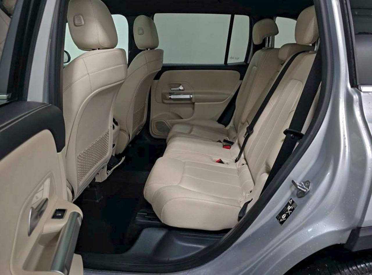 Фото: W1N4M4HB1MW112949