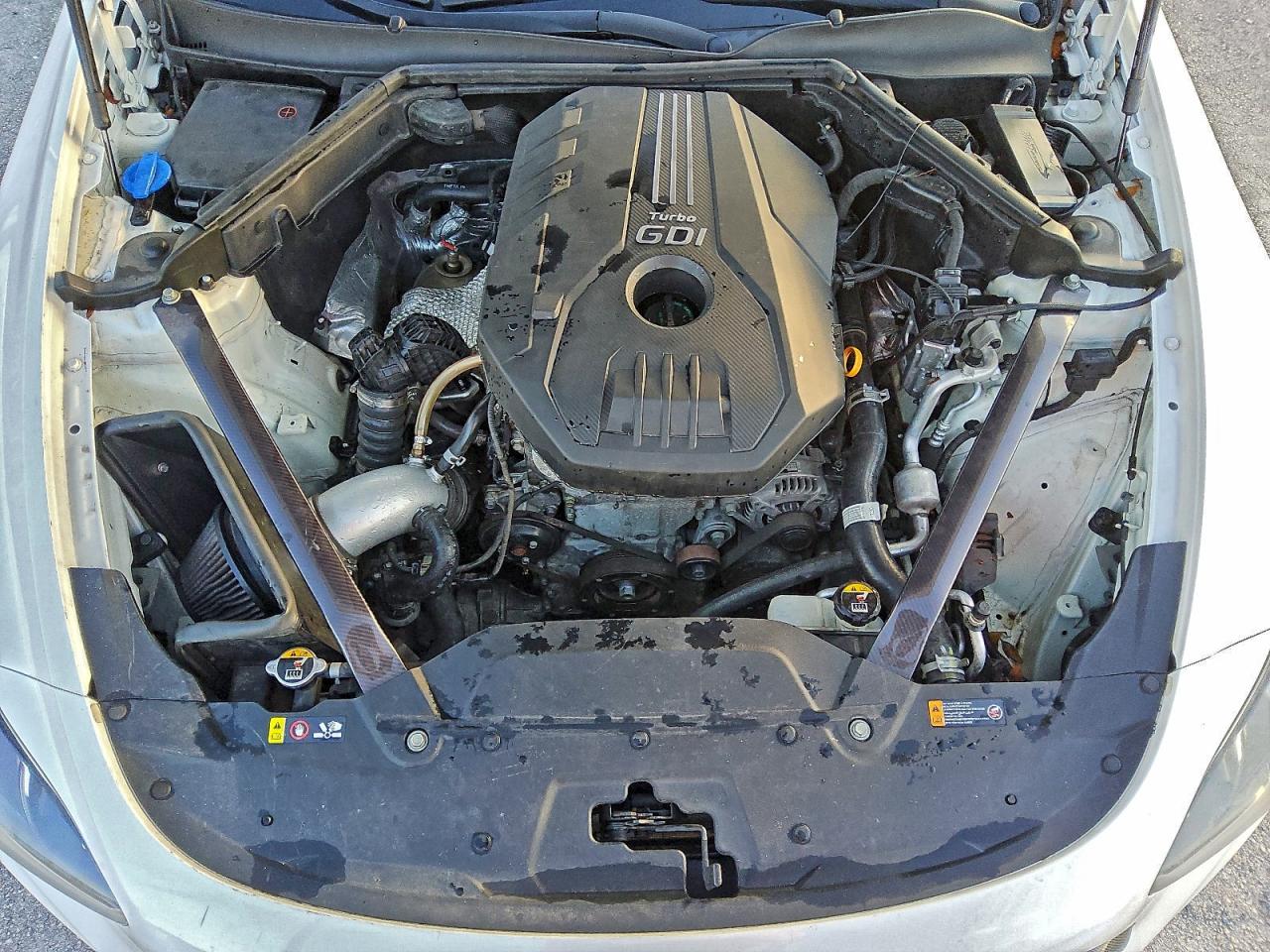 2018 Kia Stinger Premium VIN: KNAE25LA7J6013048 Lot: 92621345