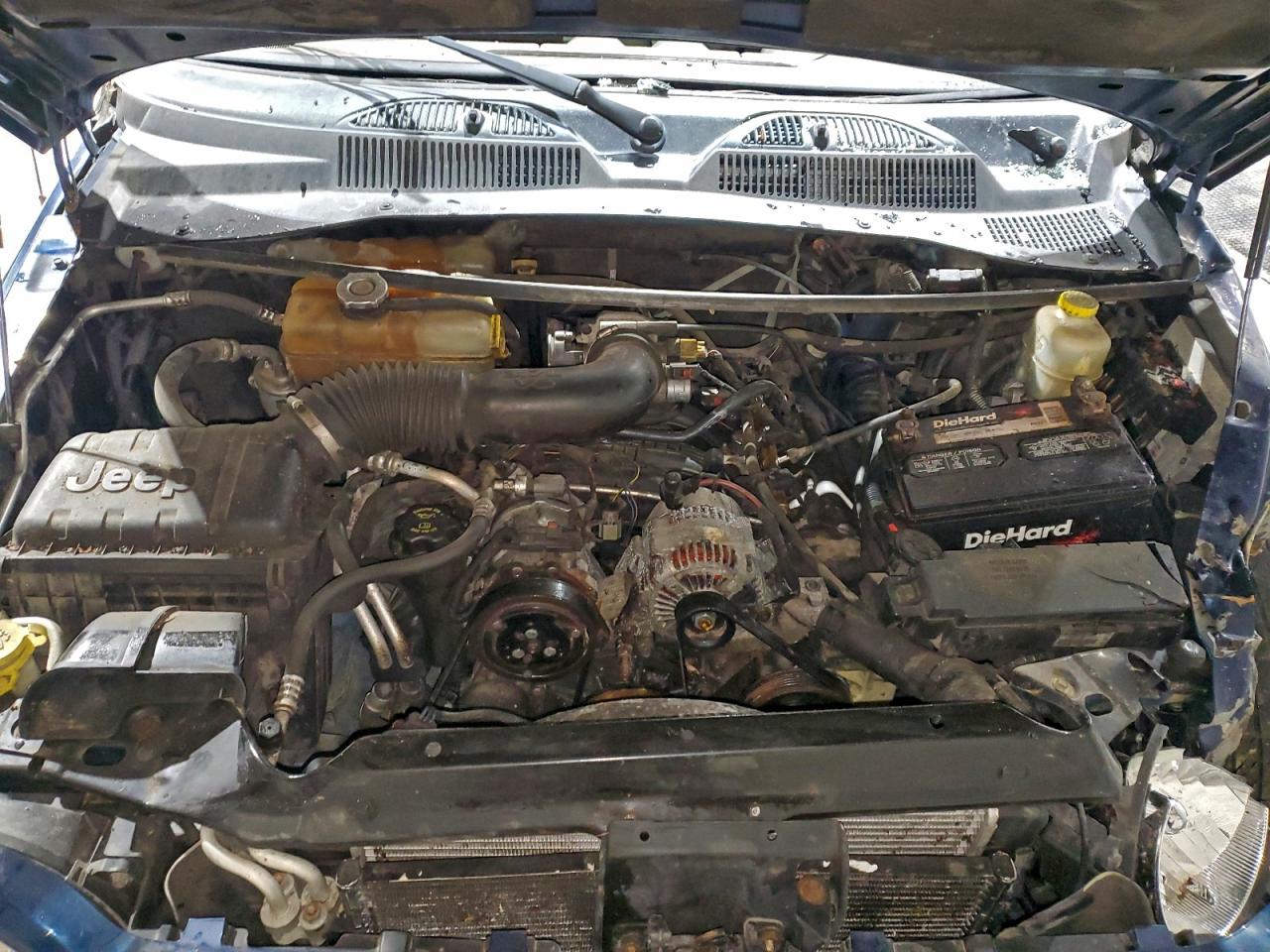 2005 Jeep Liberty Sport VIN: 1J4GL48K15W601984 Lot: 94591595