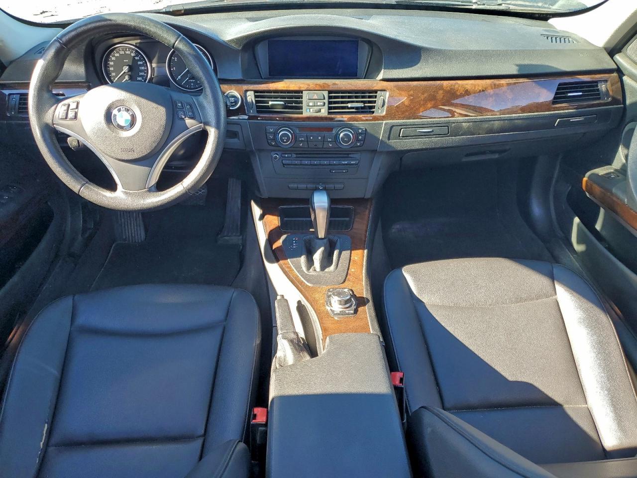 2011 BMW 328 Xi VIN: WBAPK7C54BF085155 Lot: 95692015