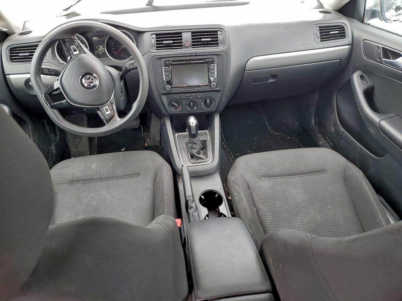 2015 Volkswagen Jetta Base VIN: 3VW2K7AJ0FM204142 Lot: 95678345