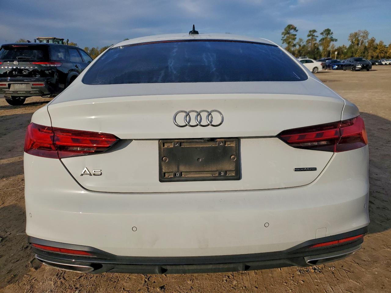 Фото: WAUCBCF57NA005156