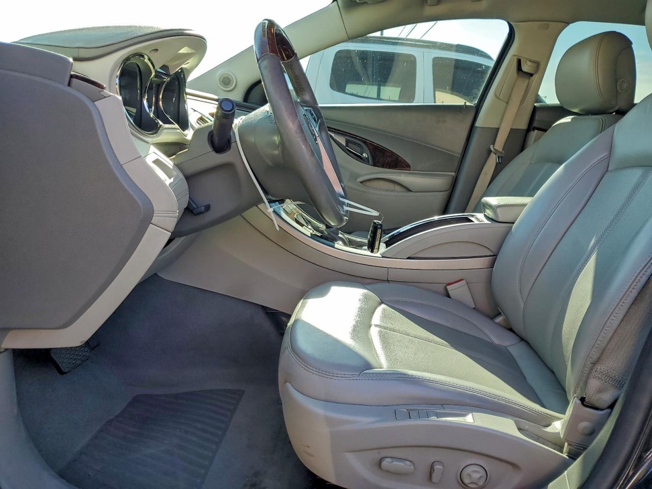 2010 Buick Lacrosse Cxs VIN: 1G4GE5EV7AF294315 Lot: 95569395