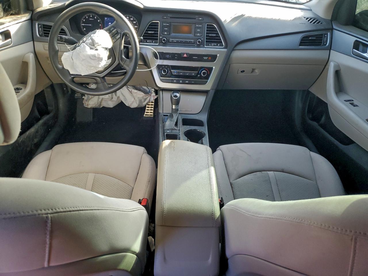 2017 Hyundai Sonata Se VIN: 5NPE24AF2HH557825 Lot: 94763305