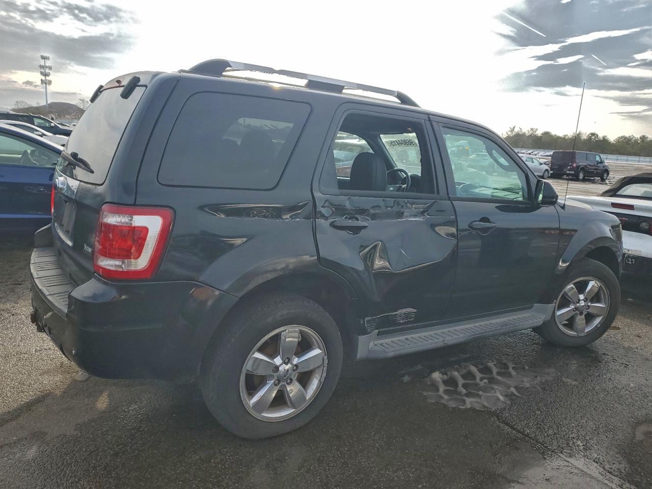 2010 Ford Escape Limited VIN: 1FMCU9EG5AKB80962 Lot: 96904415