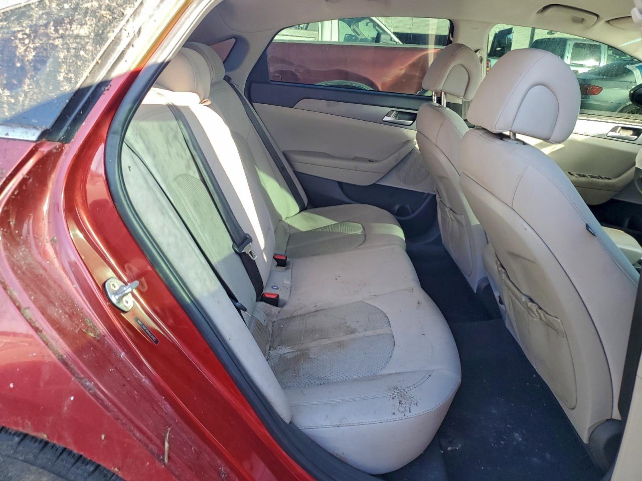 2017 Hyundai Sonata Se VIN: 5NPE24AF2HH557825 Lot: 94763305