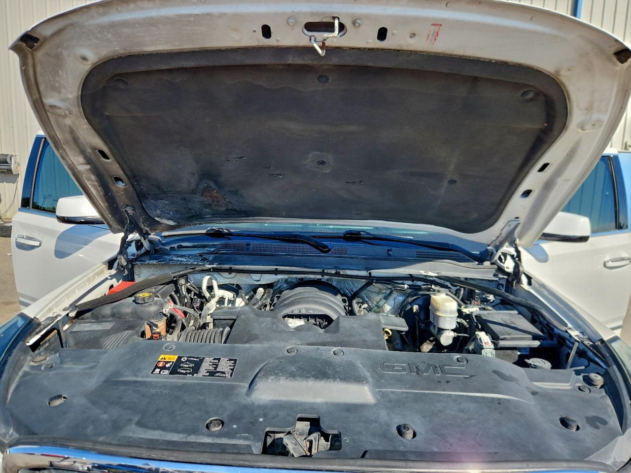 2015 GMC Yukon Xl Denali VIN: 1GKS2JKJ3FR736552 Lot: 96520795