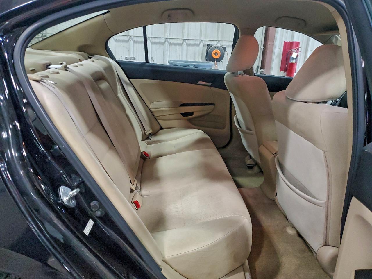 2011 Honda Accord Lx VIN: 1HGCP2F38BA022977 Lot: 94310865