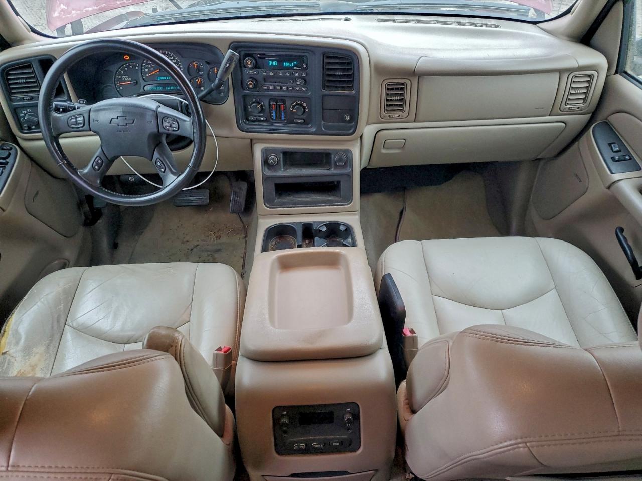 2005 Chevrolet Tahoe C1500 VIN: 1GNEC13TX5J239699 Lot: 95216765