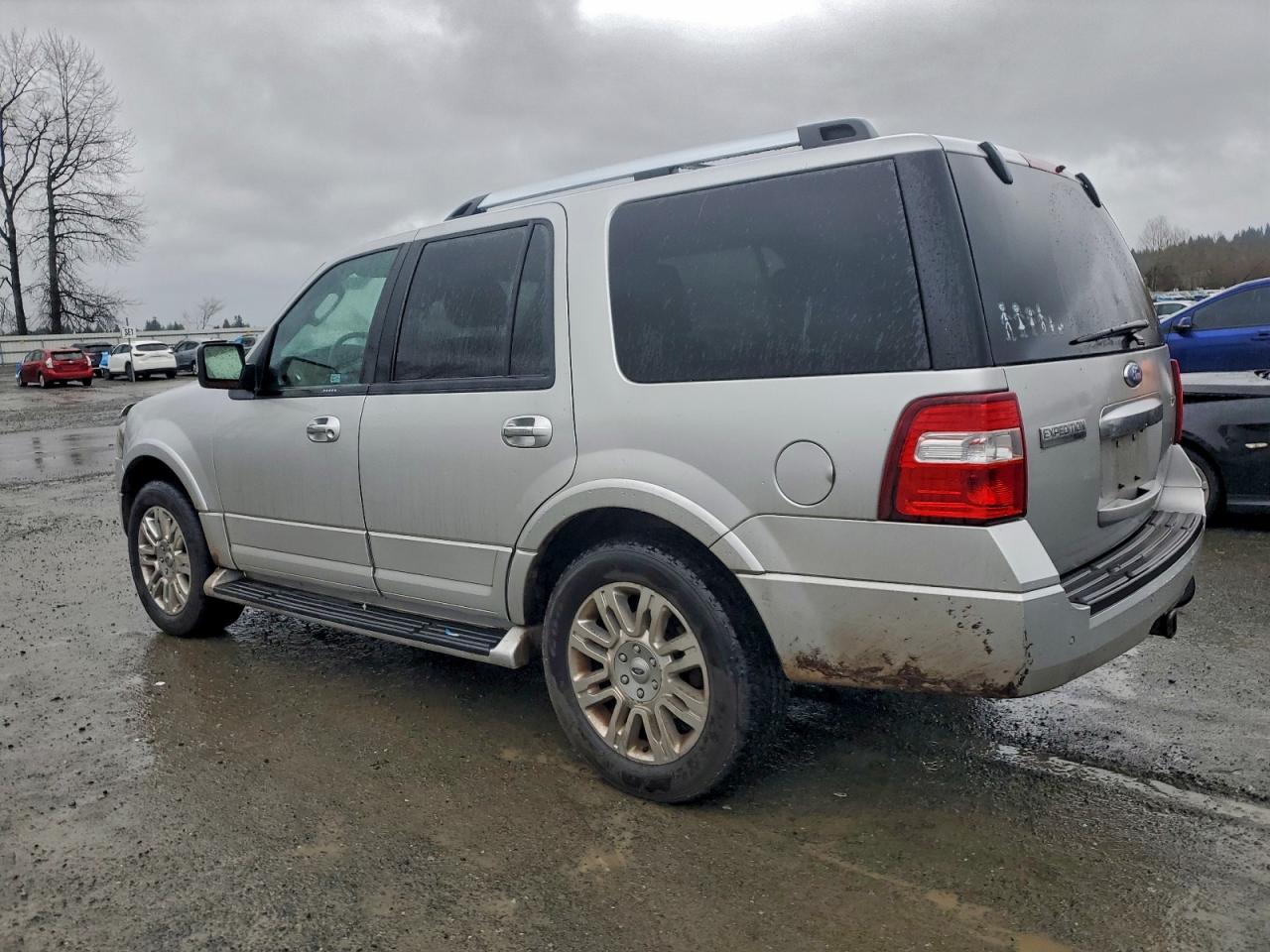 2011 Ford Expedition Limited VIN: 1FMJU2A57BEF39134 Lot: 96821075