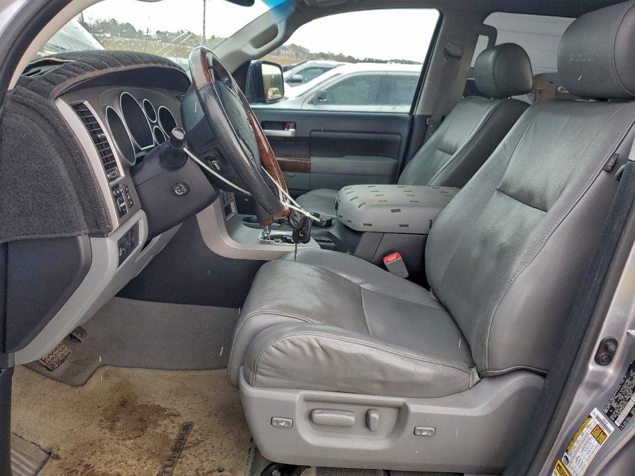 2010 Toyota Tundra Crewmax Limited VIN: 5TFHW5F17AX117467 Lot: 95907425