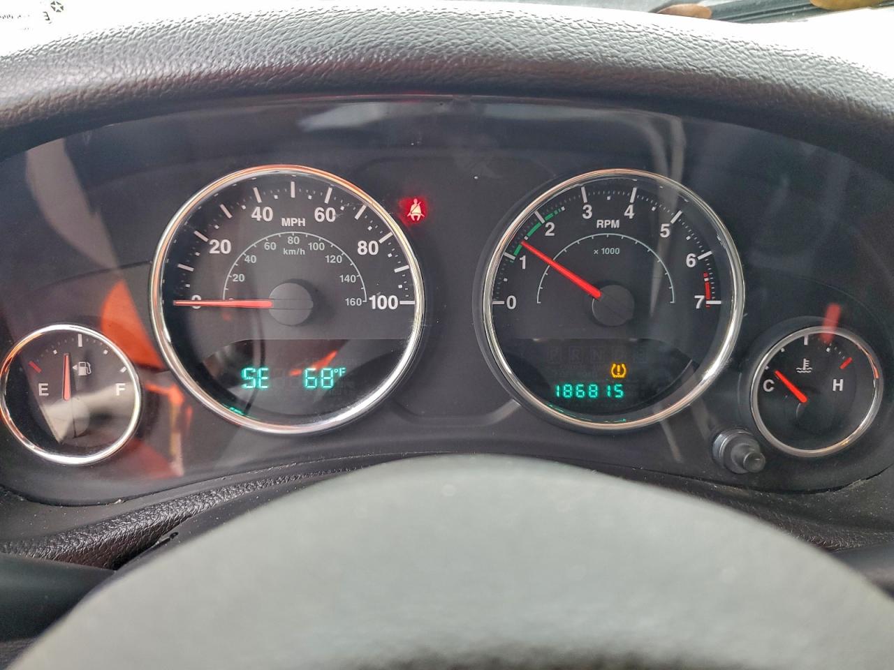 2012 Jeep Wrangler Unlimited Sport VIN: 1C4BJWDG9CL142575 Lot: 97073615