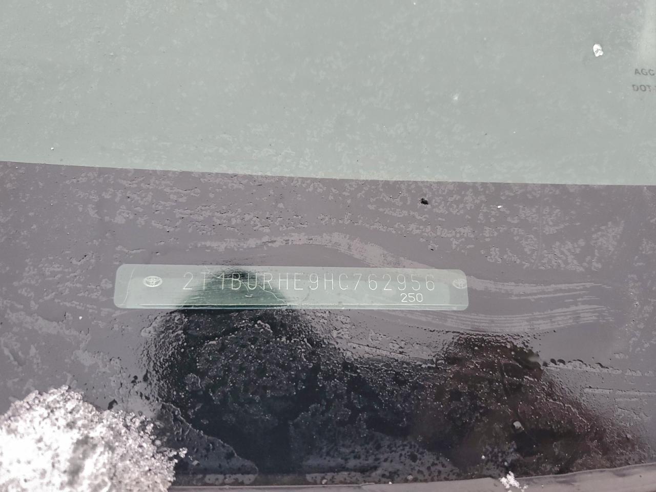 2017 Toyota Corolla L VIN: 2T1BURHE9HC762956 Lot: 94873365