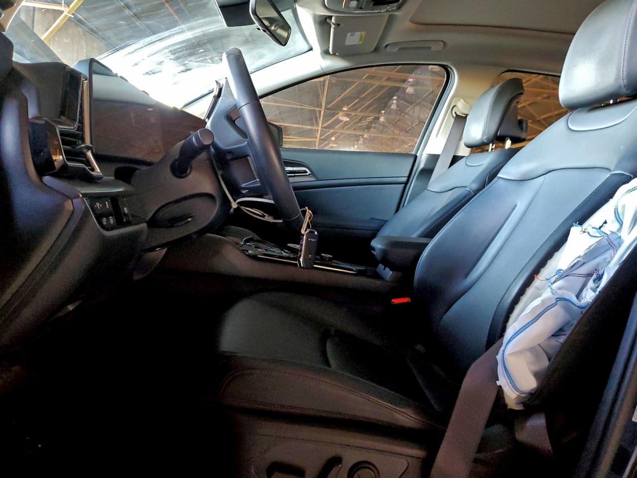 2025 Kia Sportage Ex VIN: KNDPVCDG8S7197051 Lot: 97040735