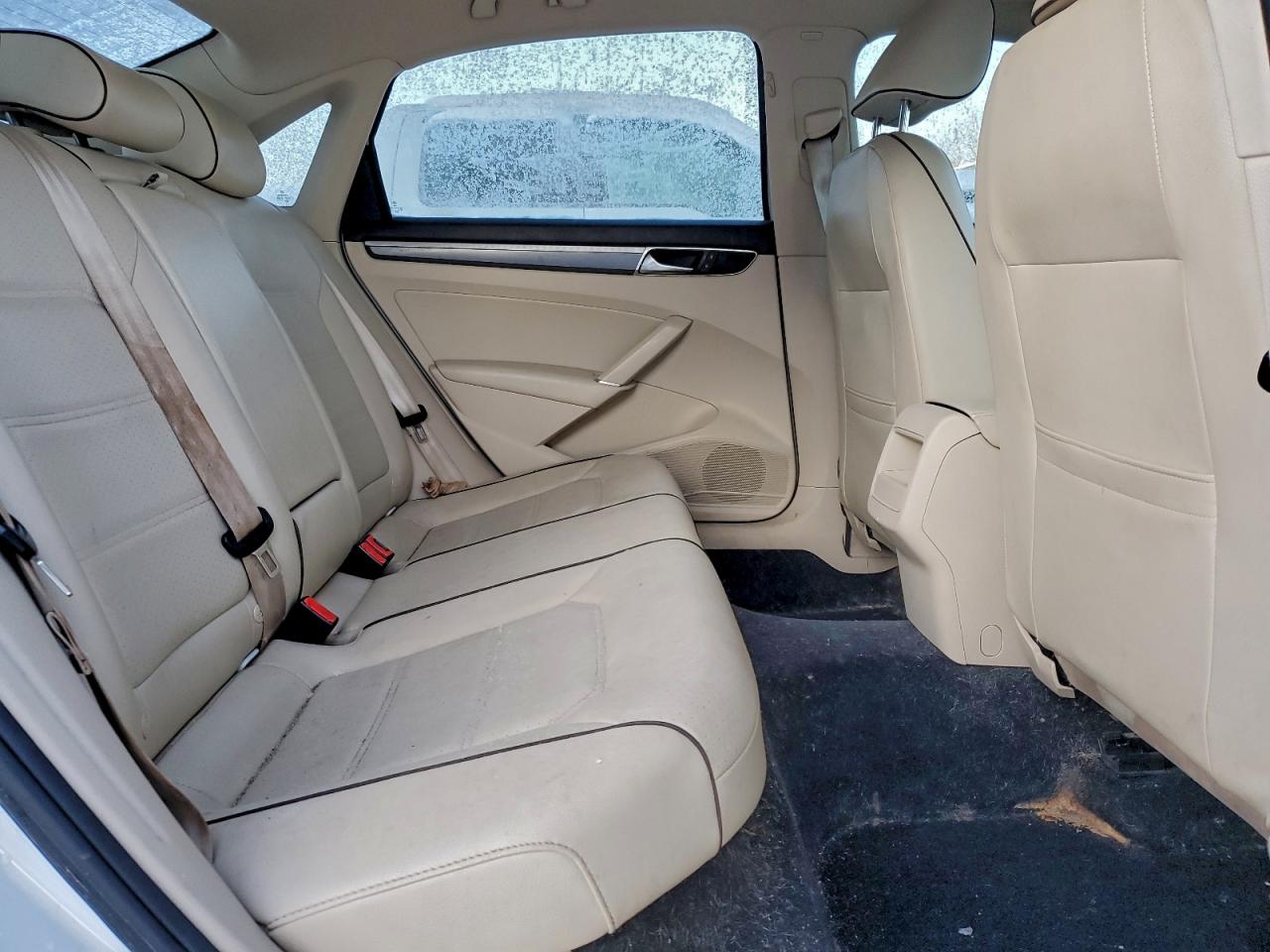 2017 Volkswagen Passat R-Line VIN: 1VWDT7A33HC075244 Lot: 95431155