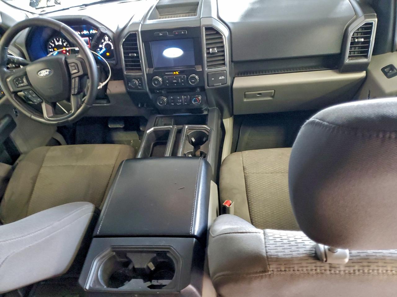 2017 Ford F150 Supercrew VIN: 1FTEW1EG9HFC44688 Lot: 93517645