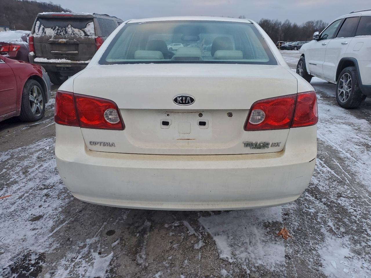 2007 Kia Optima Lx VIN: KNAGE123475082290 Lot: 96251715