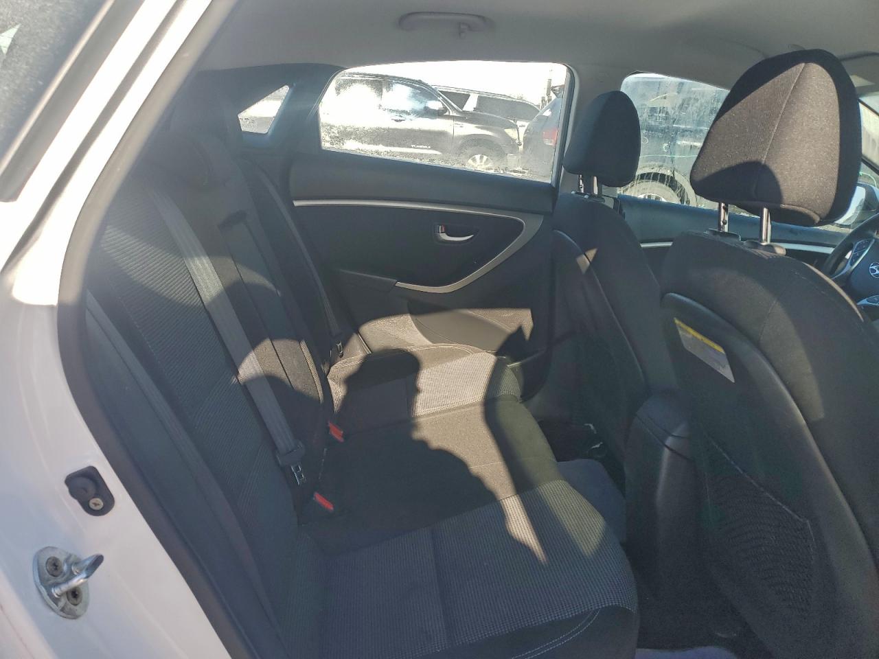 2017 Hyundai Elantra Gt VIN: KMHD35LH7HU366934 Lot: 94548225