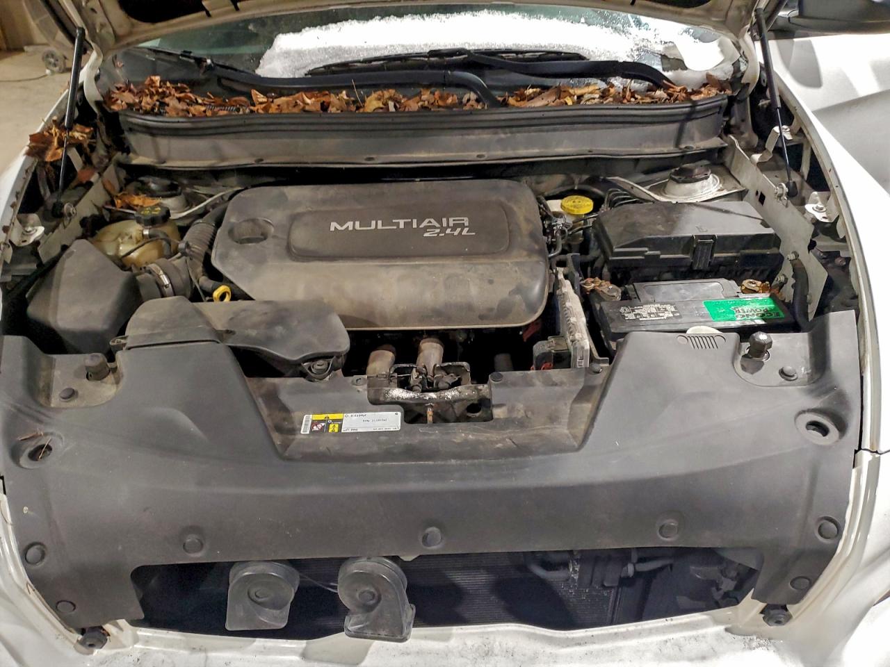 2014 Jeep Cherokee Sport VIN: 1C4PJMAB6EW146040 Lot: 96954755