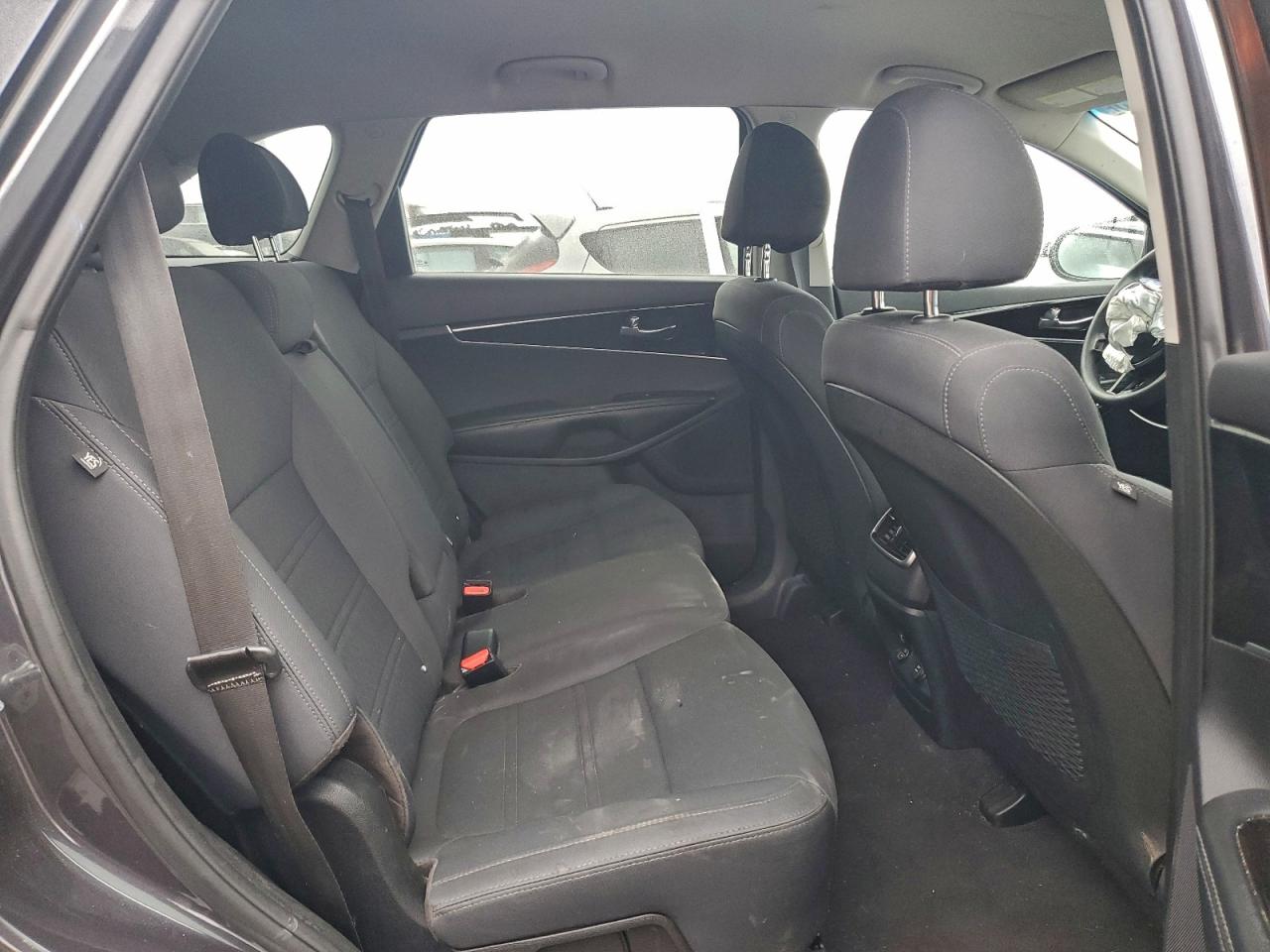 2019 Kia Sorento Lx VIN: 5XYPG4A58KG486856 Lot: 95795725