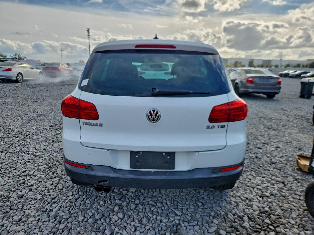 2014 Volkswagen Tiguan S VIN: WVGAV3AX1EW614008 Lot: 97530435