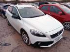 2014 VOLVO V40 D2 CROSS COUNTRY LUX 5DR POWERSHIFT for sale at Copart BRISTOL