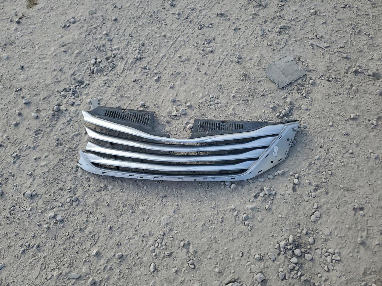 2015 Toyota Sienna Xle VIN: 5TDYK3DCXFS619889 Lot: 97529955