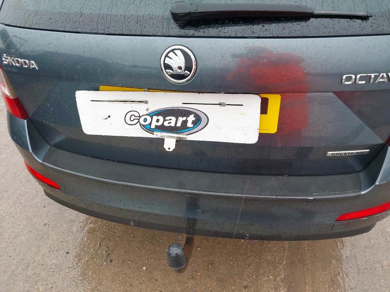 2015 SKODA OCTAVIA 1.6 TDI CR GREENLINE III 5DR