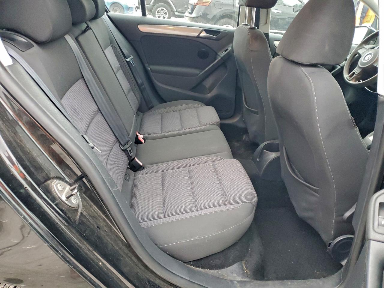 2011 Volkswagen Golf VIN: WVWDA7AJ3BW220537 Lot: 95887495