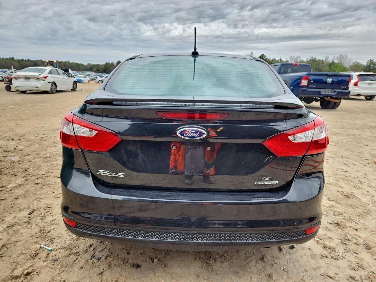 2014 Ford Focus Se VIN: 1FADP3F27EL273150 Lot: 94044645