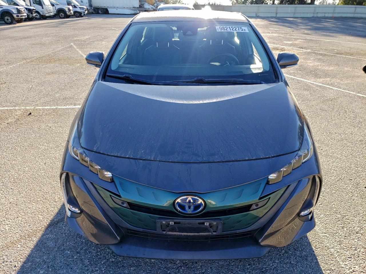 2018 Toyota Prius Prime VIN: JTDKARFP2J3092128 Lot: 98212275