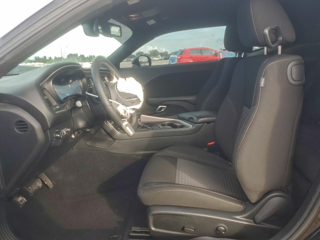 2022 Dodge Challenger Sxt VIN: 2C3CDZAG6NH215293 Lot: 95313395