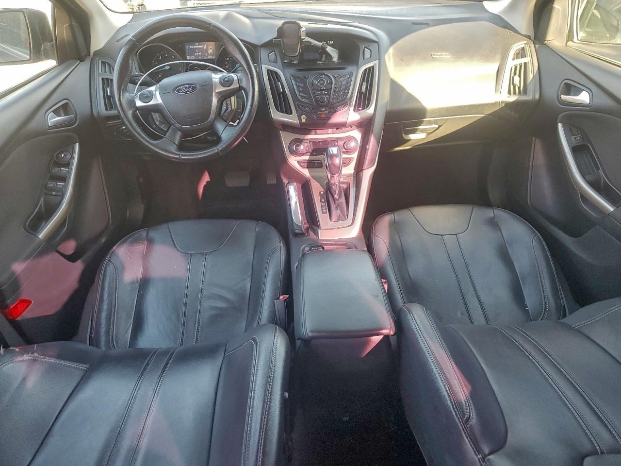 2012 Ford Focus Sel VIN: 1FAHP3H26CL177392 Lot: 95010915