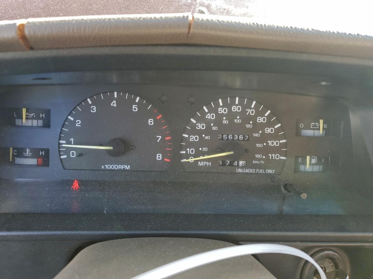 1994 Toyota 4Runner Vn39 Sr5 VIN: JT3VN39W8R8068646 Lot: 96608185