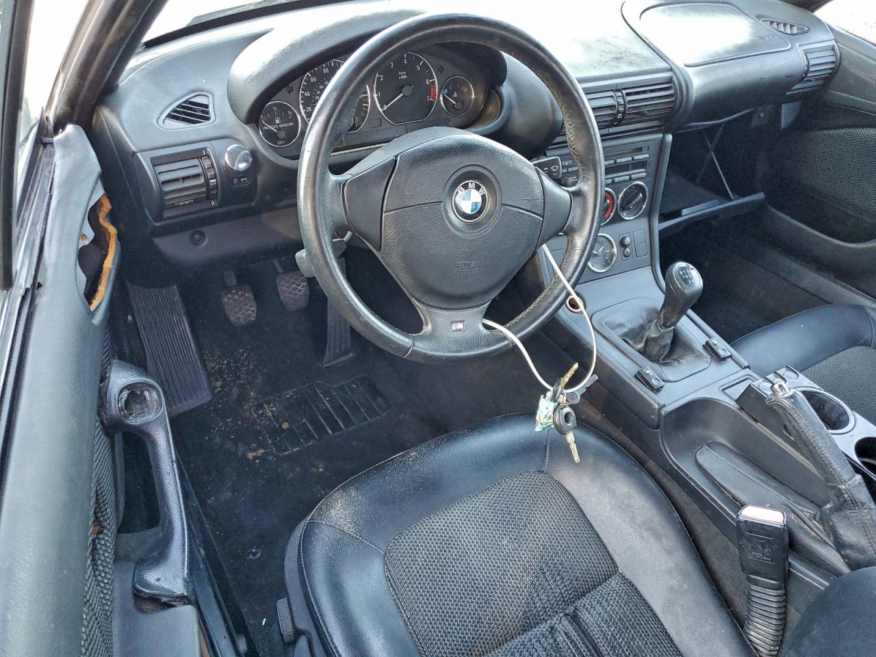 2000 BMW Z3 2.3 VIN: 4USCH9341YLF87468 Lot: 96378305