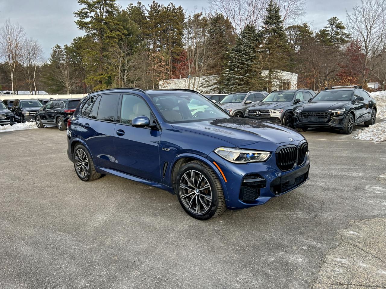 2022 BMW X5 xDrive45E