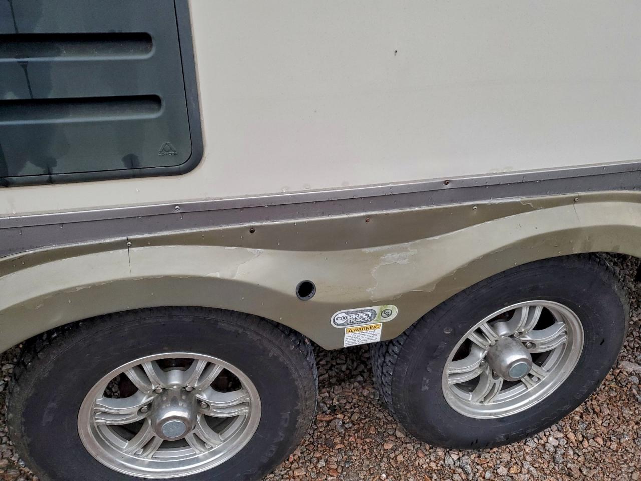 2015 Refl Traveltrai - Rv VIN: 573FR3228F3302183 Lot: 93300015