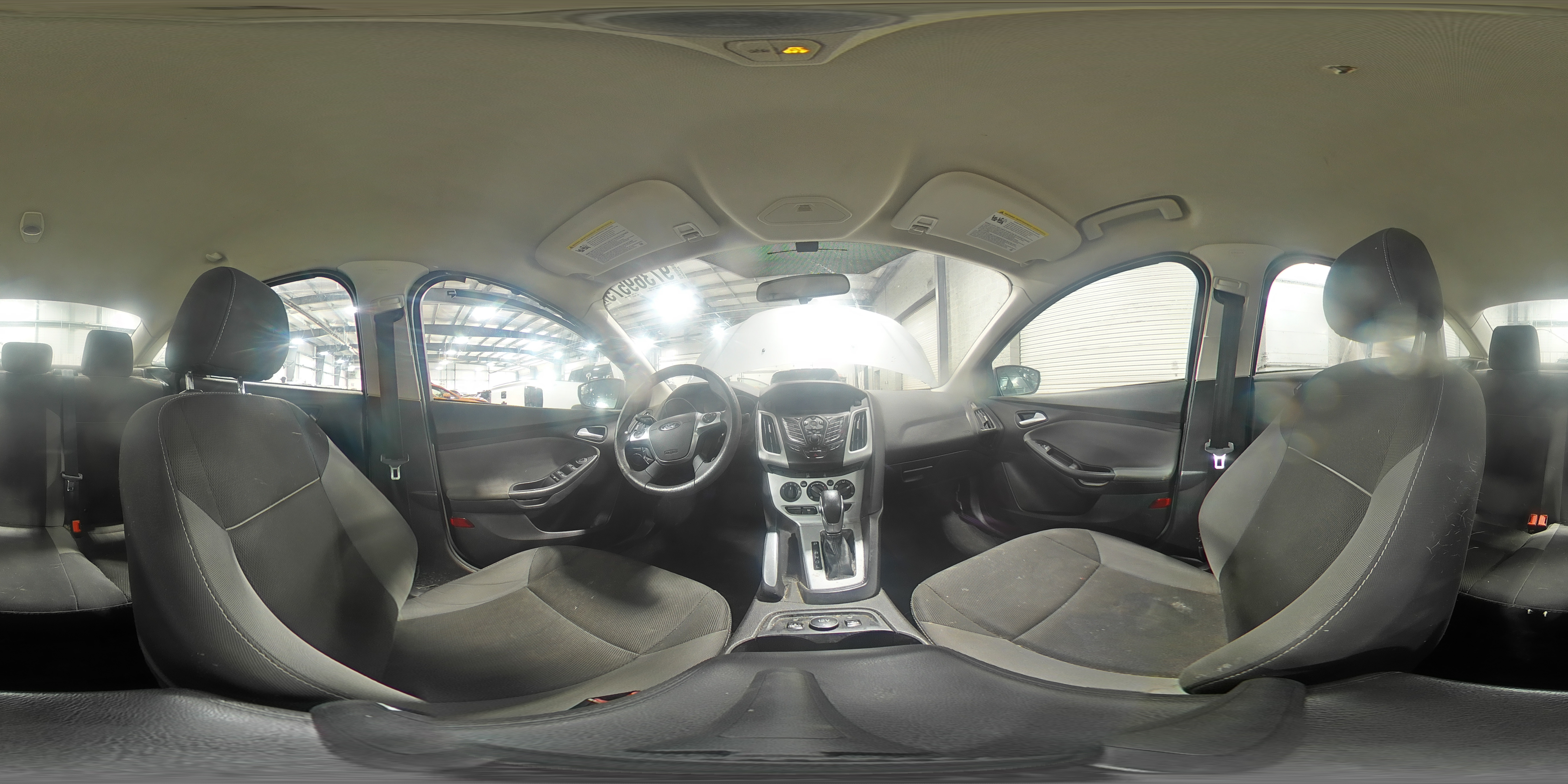 2014 Ford Focus Se VIN: 1FADP3F26EL156272 Lot: 97369575