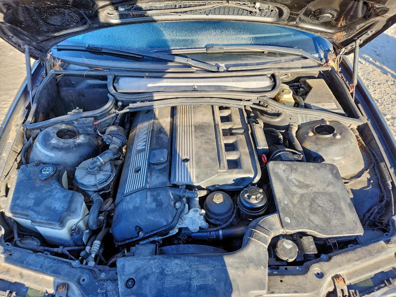 2005 BMW 330 Ci VIN: WBABD53405PD98933 Lot: 93238805