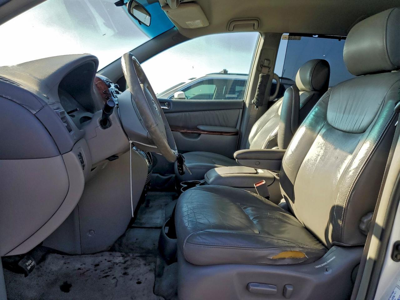 2004 Toyota Sienna Xle VIN: 5TDZA22C64S194978 Lot: 93990445