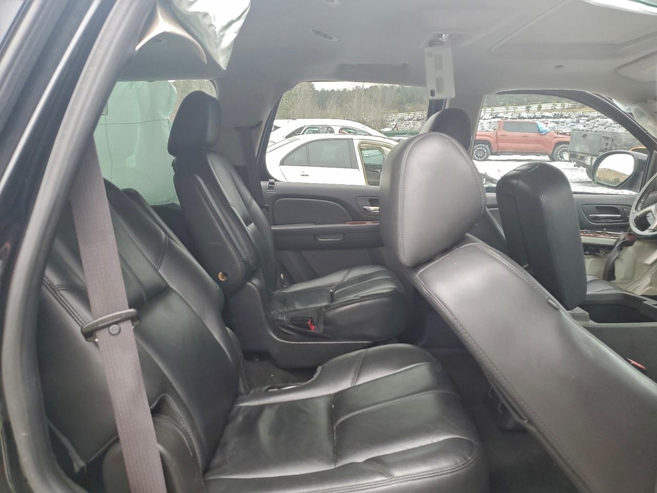 2014 GMC Yukon Slt VIN: 1GKS2CE00ER129375 Lot: 97097475