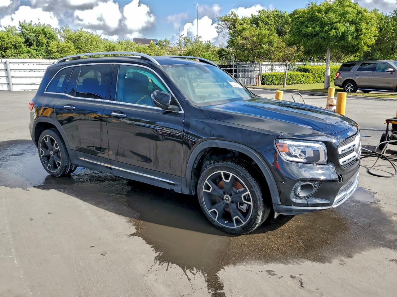 Фото: W1N4M4GB1PW302465