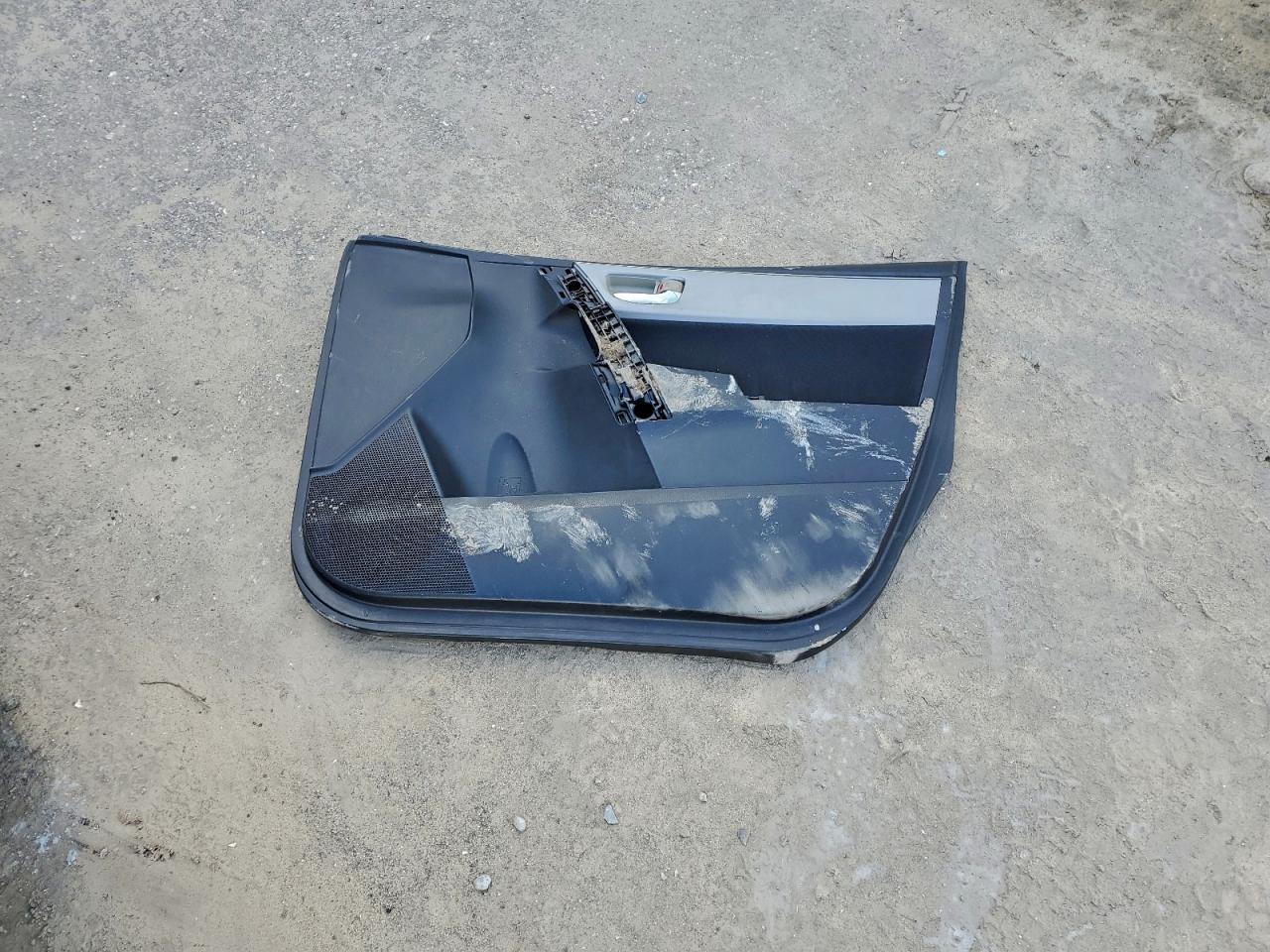 2015 Toyota Corolla L VIN: 2T1BURHE3FC260246 Lot: 95876035